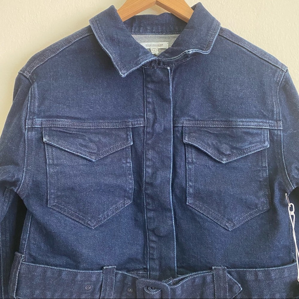 Good American The 70s Icon Belted Cropped Denim Jacket Deep Blue 0 XS NWT - Picture 4 of 16